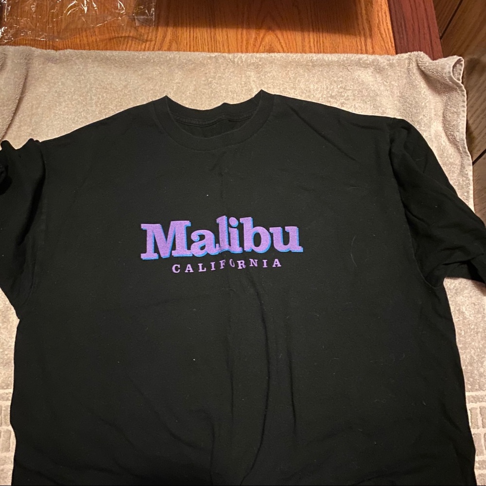 brandy melville malibu shirt